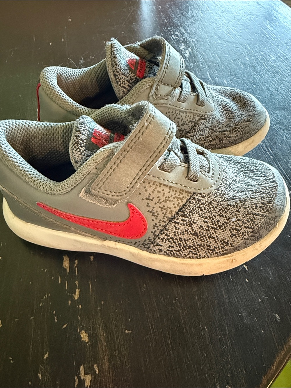 Nike Kids Gray and Red Slip-On Athletic Sneakers